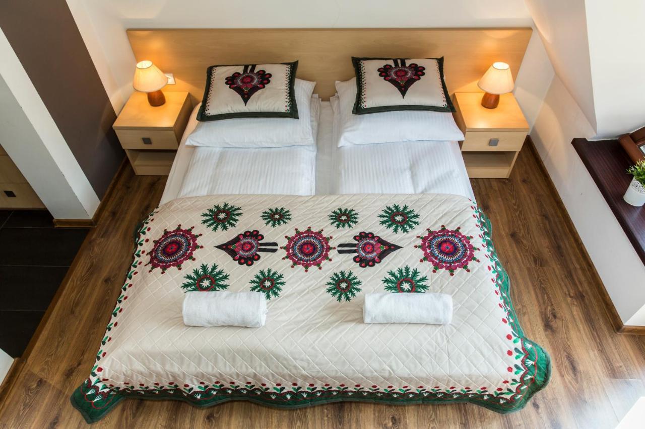 Udanypobyt Apartamenty Przy Dolinach E I F Kościelisko Buitenkant foto